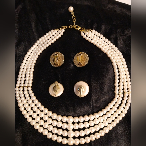 FAUX WHITE PEARL 4-STRAND GRADUATED NECKLACE & 2 CLUP EARRING BUNDLE SET - Picture 2 of 4